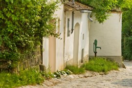 Kellergasse Enzersfeld, © R.Newman Kellergasse Enzersfeld, © R.Newman